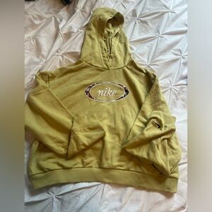 Nike Cropped Hoodie